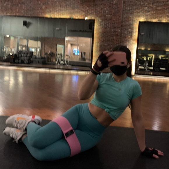 Alphalete Halo leggings - Picture 3 of 9